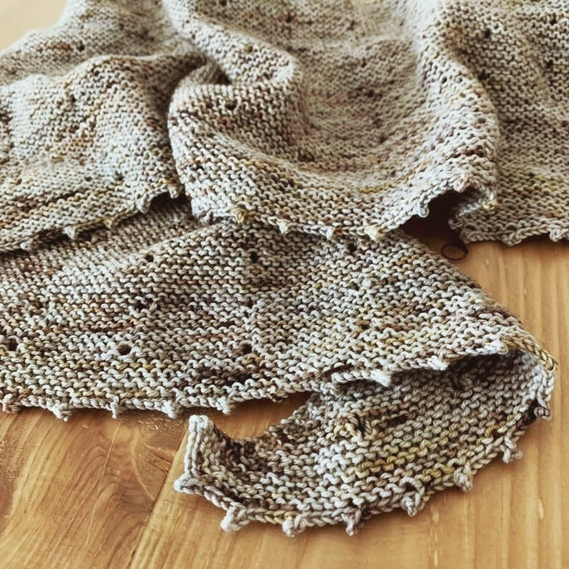 PRE-ORDER: Quail Feather Wrap Kit (Knit)