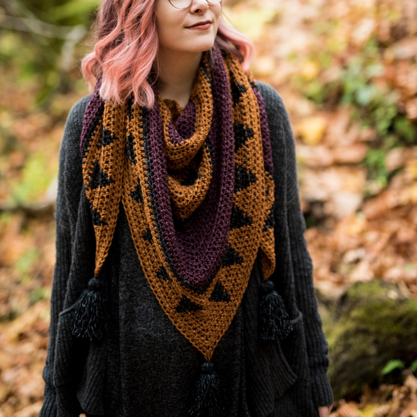 Crochet Pattern: The Oriole Triangle Scarf