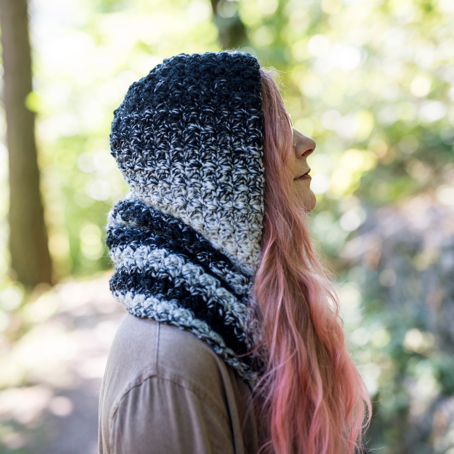 Crochet Pattern: The Magpie Hooded Scarf