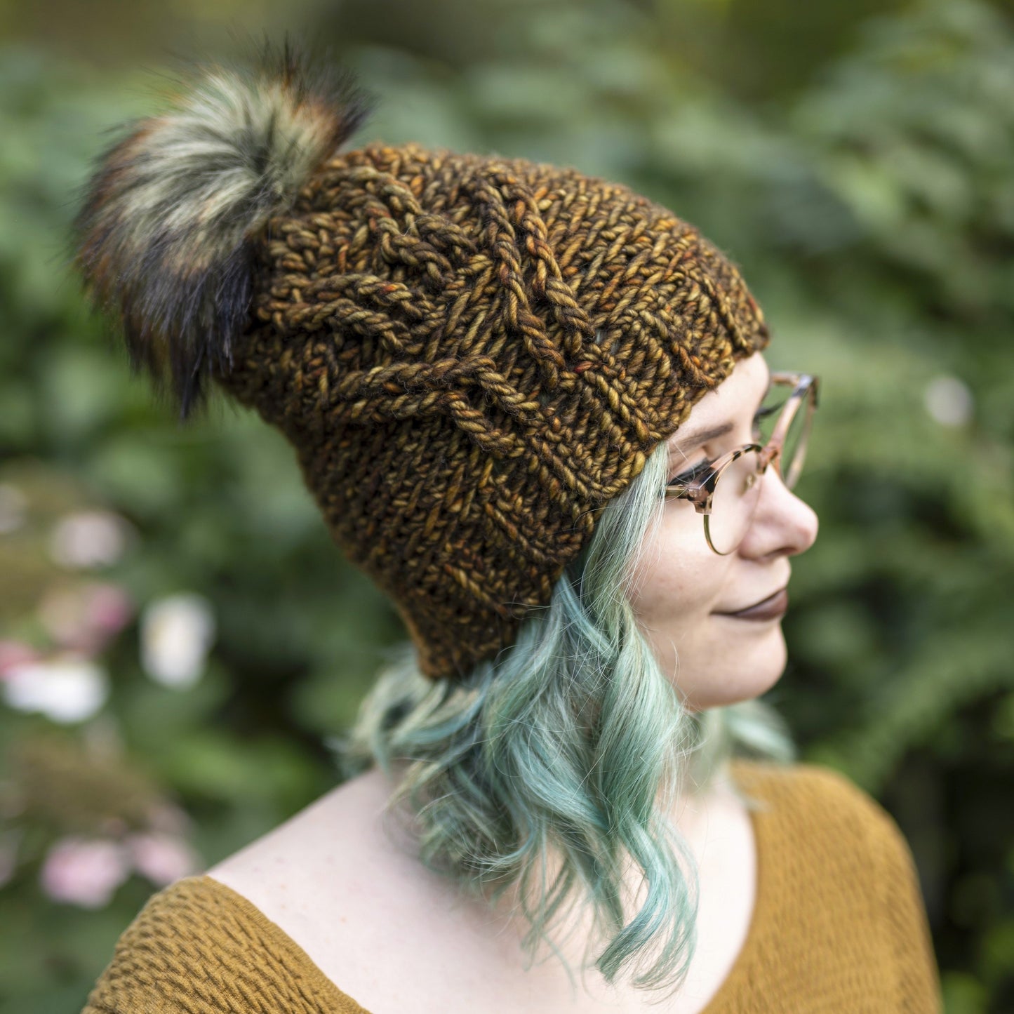 Crochet Pattern: The Bird Tracks Beanie