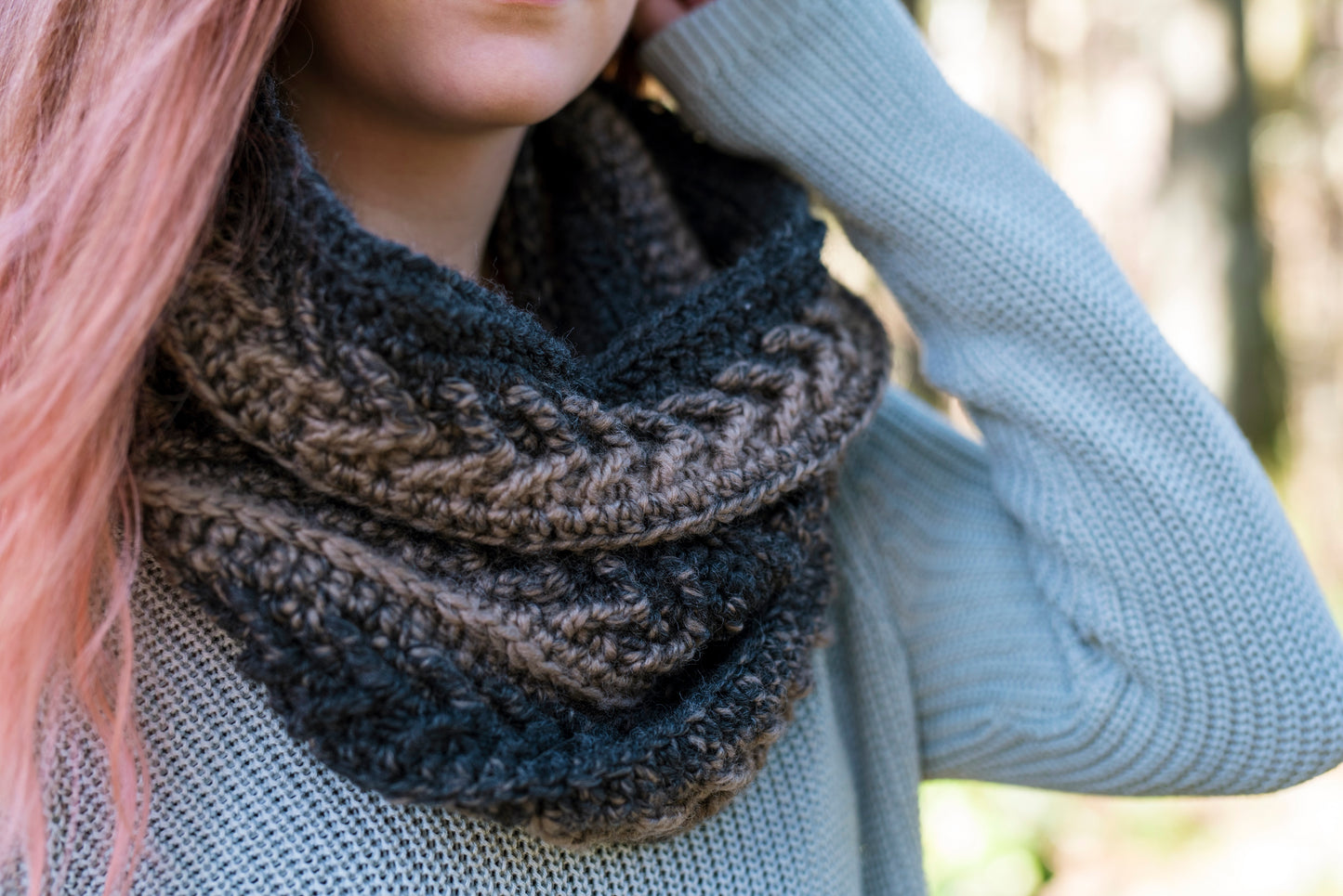 Crochet Pattern: The Savannah Sparrow Cowl