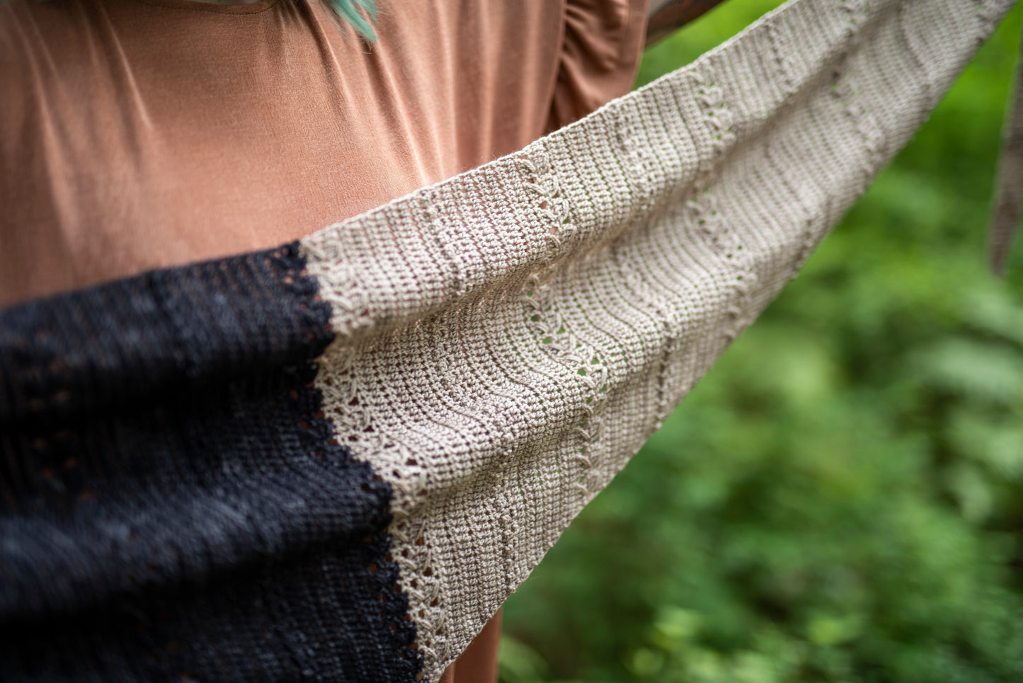 Crochet Pattern: The Crow Shawl