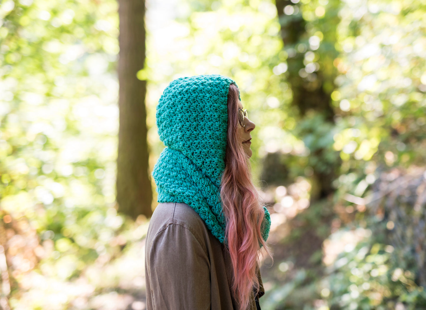 Crochet Pattern: The Magpie Hooded Scarf