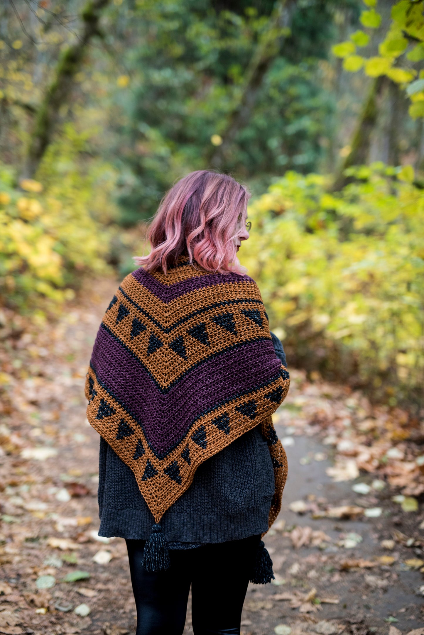 Crochet Pattern: The Oriole Triangle Scarf